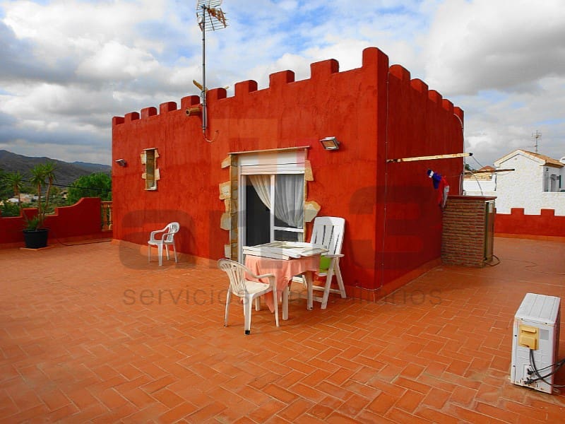 Chalet de 4 habitaciones en Los Gallardos en venta con garaje - 430.000 € (Ref: 5239134)