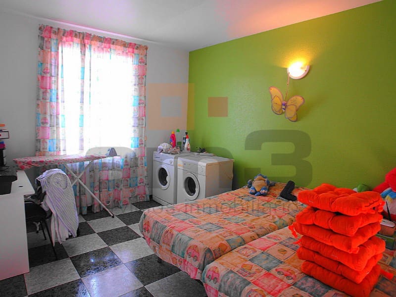 Chalet de 4 habitaciones en Los Gallardos en venta con garaje - 430.000 € (Ref: 5239134)