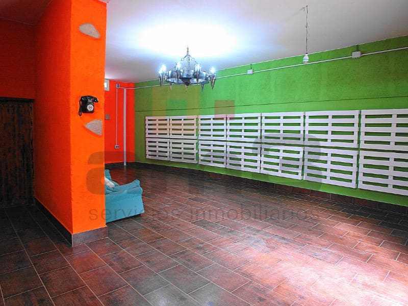 Chalet de 4 habitaciones en Los Gallardos en venta con garaje - 430.000 € (Ref: 5239134)