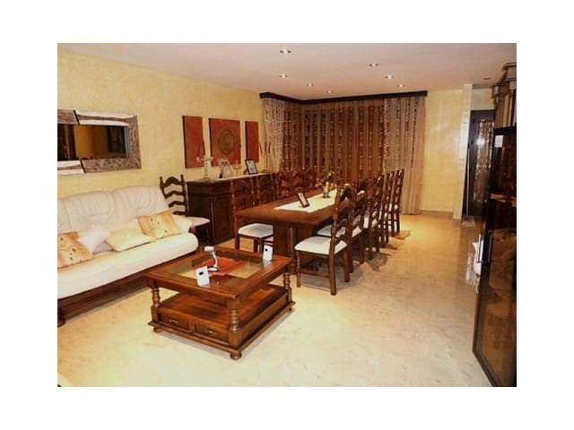 7 bedroom Villa for sale in Vera Ciudad, Vera with pool garage - € 750,000 (Ref: 5239138)