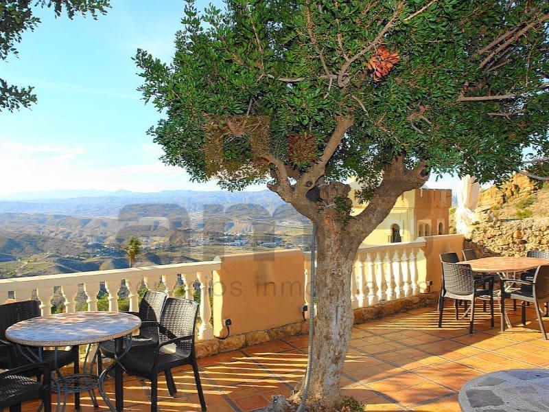 Restaurant/Bar for sale in Turre with garage - € 450,000 (Ref: 5239196)