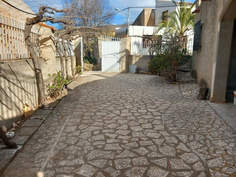 5 sypialnia Finka/Dom wiejski na sprzedaż w Lubrin - 234 000 € (Ref: 5239208)