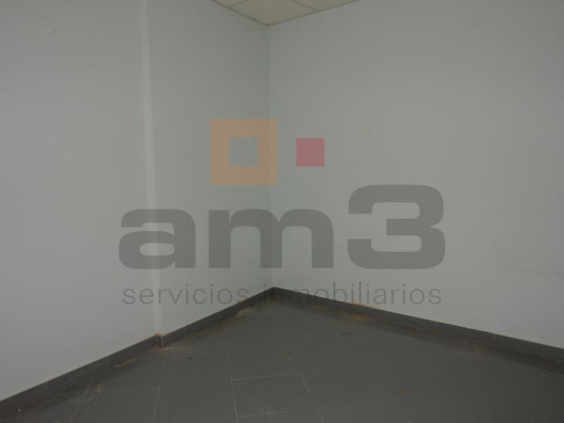 Kaupallinen vuokrattavana paikassa Vera - 1 200 € (Ref: 5239268)