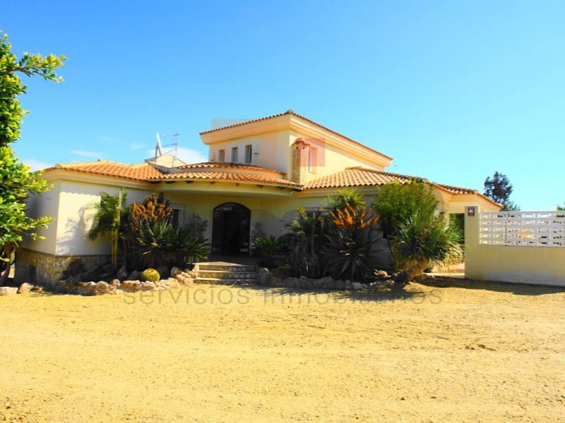 4 chambre Villa/Maison à vendre à Vera avec piscine garage - 695 000 € (Ref: 5239388)