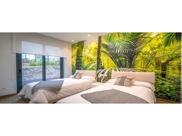 Villa te koop in Vera Ciudad, Vera - € 295.000 (Ref: 6432555)