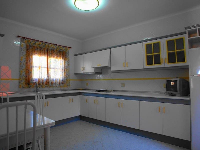 3 makuuhuone Huvila myytävänä paikassa Vera mukana 
autotalli - 495 000 € (Ref: 7353747)