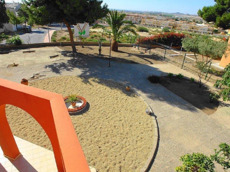 3 makuuhuone Huvila myytävänä paikassa Vera mukana 
autotalli - 495 000 € (Ref: 7353747)