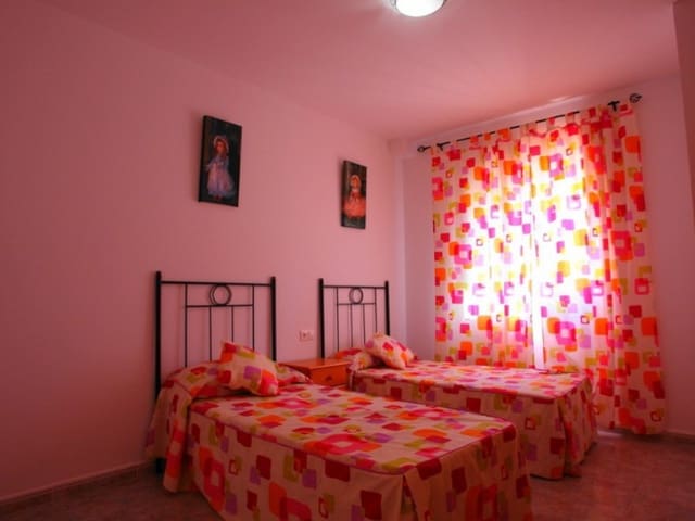 2 Zimmer Ferienvilla in Lubrín mit Pool - 1.500 € (Ref: 8045544)