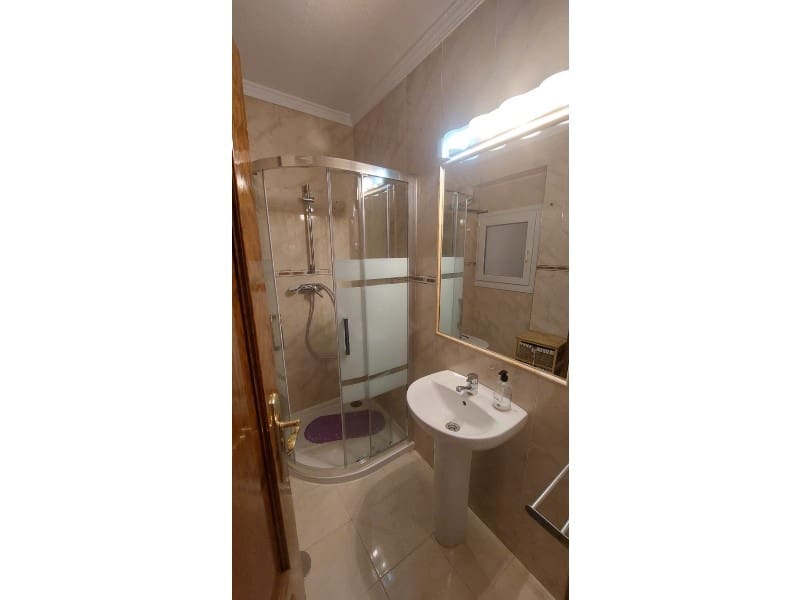 Piso de 3 habitaciones en Garrucha en alquiler vacacional con garaje - 1.200 € (Ref: 8206947)