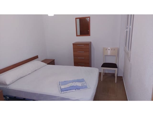 Piso de 3 habitaciones en Garrucha en alquiler vacacional con garaje - 1.200 € (Ref: 8206947)