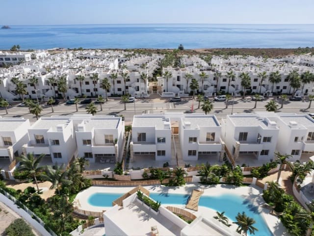 Villa til salg i San Juan de los Terreros, Pulpí med swimmingpool garage - € 356.900 (Ref: 8457237)