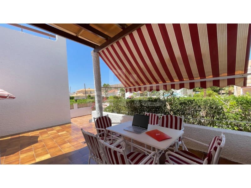 4 makuuhuone Huvila myytävänä paikassa San Juan de los Terreros mukana 
autotalli - 485 000 € (Ref: 8470184)