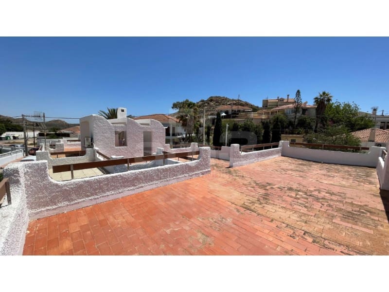 4 makuuhuone Huvila myytävänä paikassa San Juan de los Terreros mukana 
autotalli - 485 000 € (Ref: 8470184)