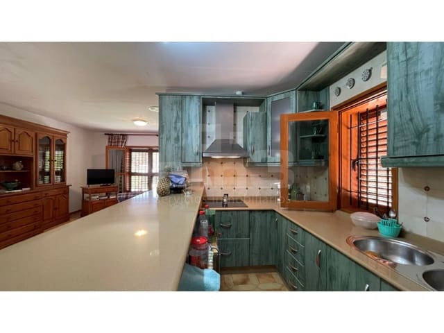 4 makuuhuone Huvila myytävänä paikassa San Juan de los Terreros, Pulpí mukana 
autotalli - 485 000 € (Ref: 8470184)