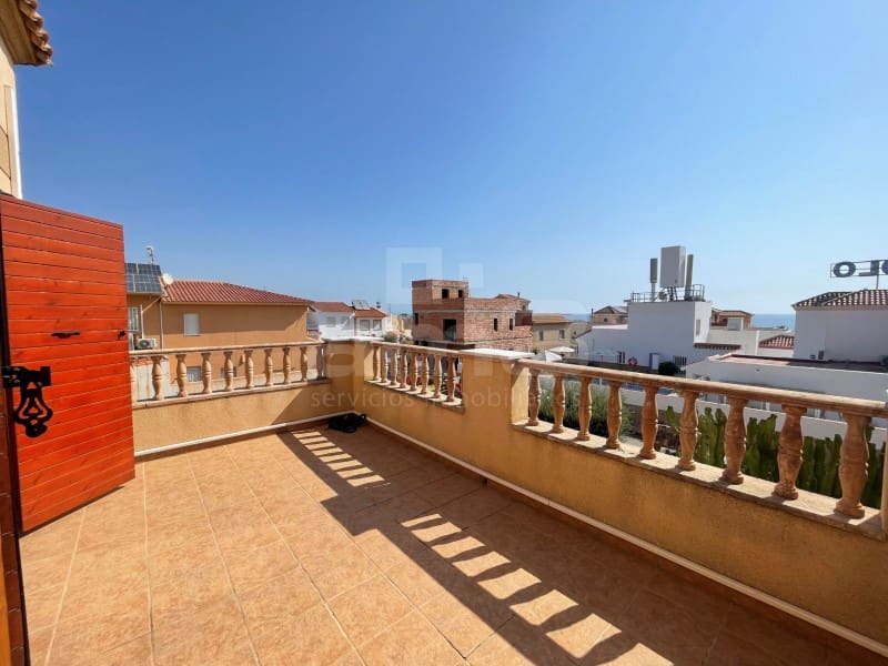 4 slaapkamer Villa te koop in Garrucha met garage - € 450.000 (Ref: 8559680)