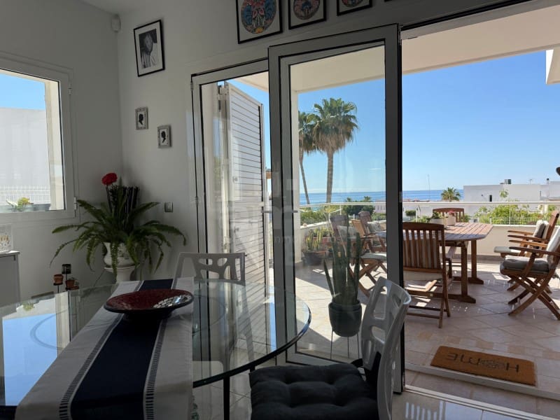 Chalet de 3 habitaciones en Mojácar en venta con garaje - 895.900 € (Ref: 9021134)