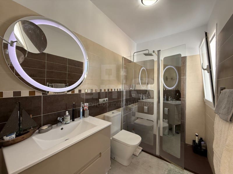 Chalet de 3 habitaciones en Mojácar en venta con garaje - 895.900 € (Ref: 9021134)