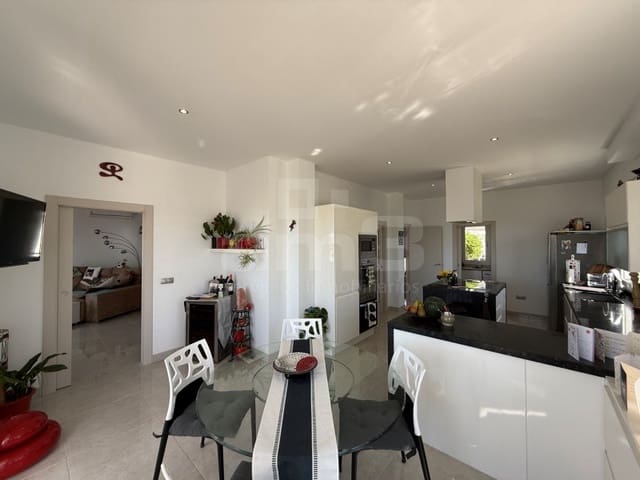 Chalet de 3 habitaciones en Mojácar en venta con garaje - 895.900 € (Ref: 9021134)