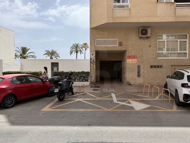 Garage for sale in Garrucha - € 12,500 (Ref: 9076330)