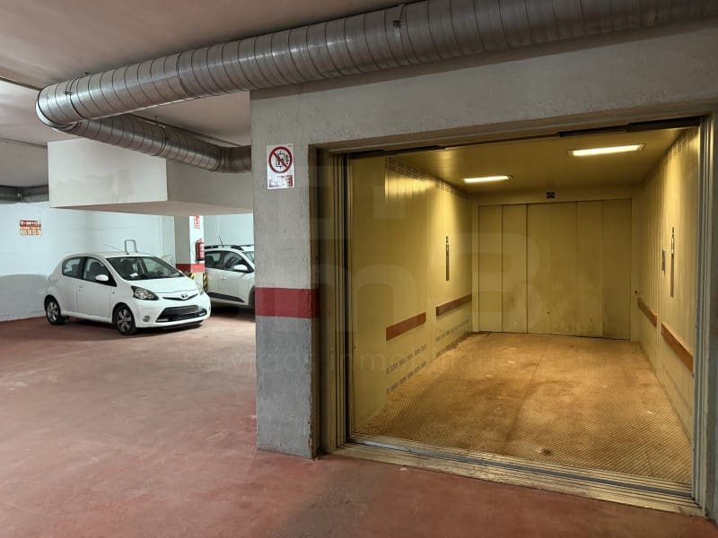 Garage te koop in Garrucha - € 12.500 (Ref: 9076330)