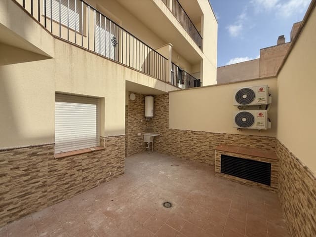 Piso de 2 habitaciones en Vera Ciudad, Vera en venta con garaje - 130.000 € (Ref: 9103388)
