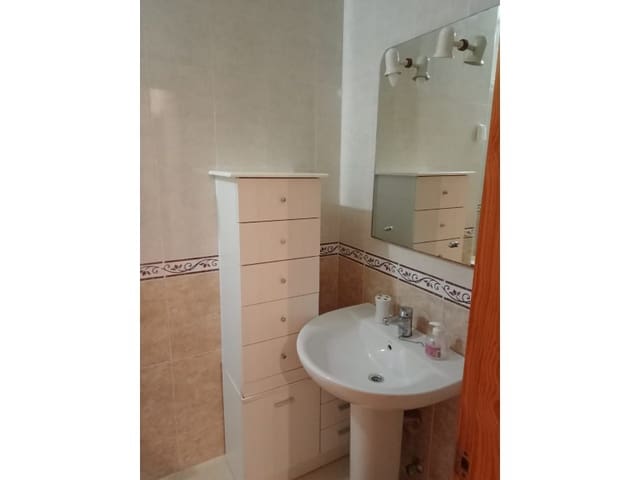 Piso de 3 habitaciones en Vera Ciudad, Vera en venta con garaje - 125.000 € (Ref: 9200767)