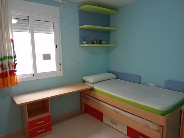 Piso de 3 habitaciones en Vera Ciudad, Vera en venta con garaje - 125.000 € (Ref: 9200767)