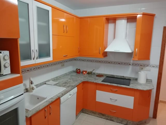 Piso de 3 habitaciones en Vera Ciudad, Vera en venta con garaje - 125.000 € (Ref: 9200767)