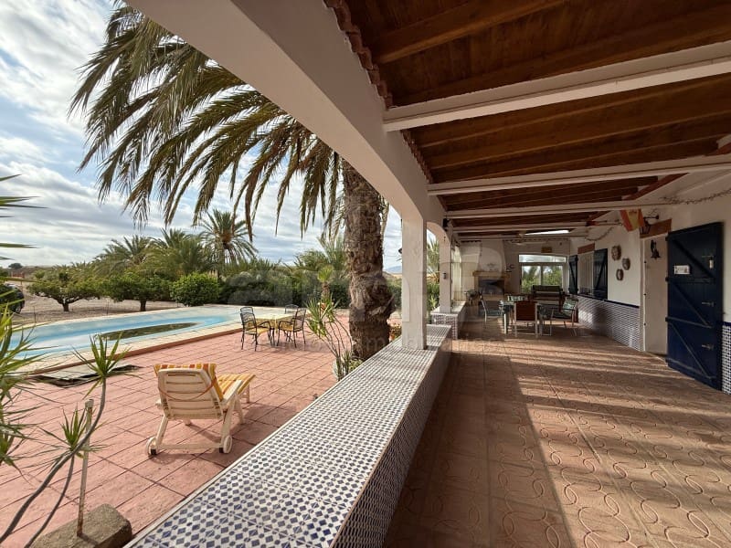 Chalet de 3 habitaciones en Cuevas del Almanzora en venta con garaje - 399.000 € (Ref: 9255582)