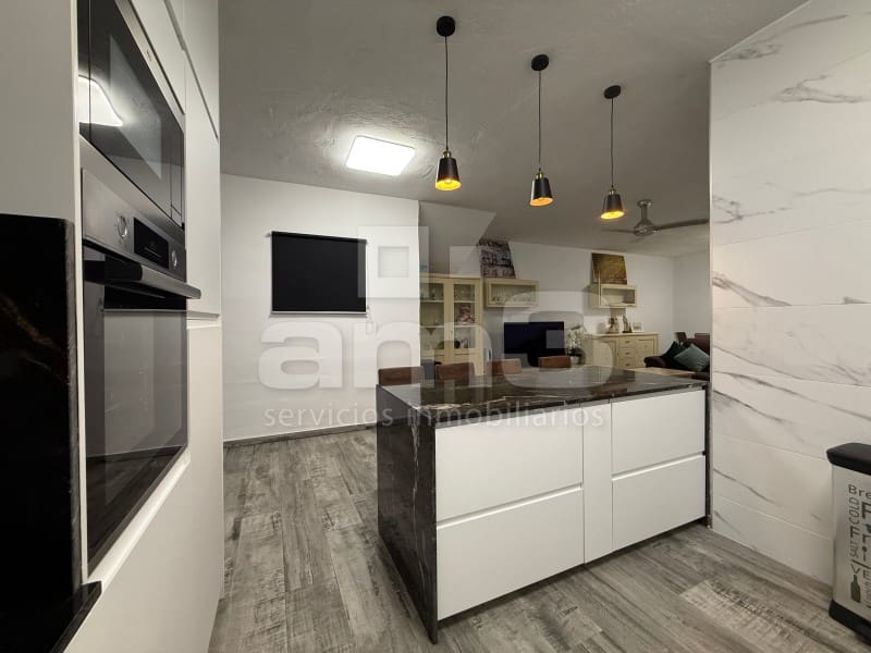 6 bedroom Villa for sale in Turre with garage - € 460,000 (Ref: 9344927)