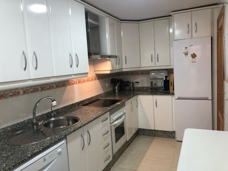 2 makuuhuone Huoneisto vuokrattavana paikassa Vera - 700 € (Ref: 9372722)