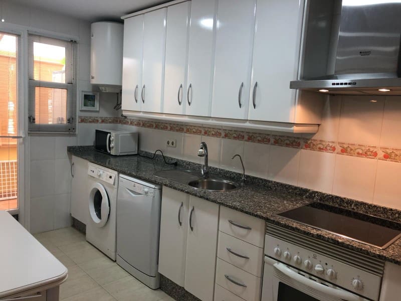 2 makuuhuone Huoneisto vuokrattavana paikassa Vera - 700 € (Ref: 9372722)