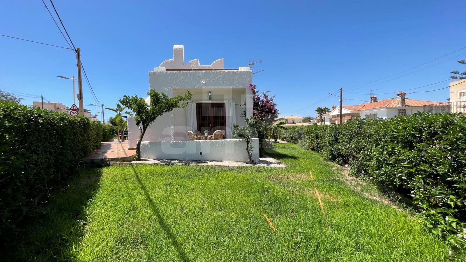 4 Zimmer Villa zu verkaufen in San Juan de los Terreros mit Garage - 485.000 € (Ref: 9440759)