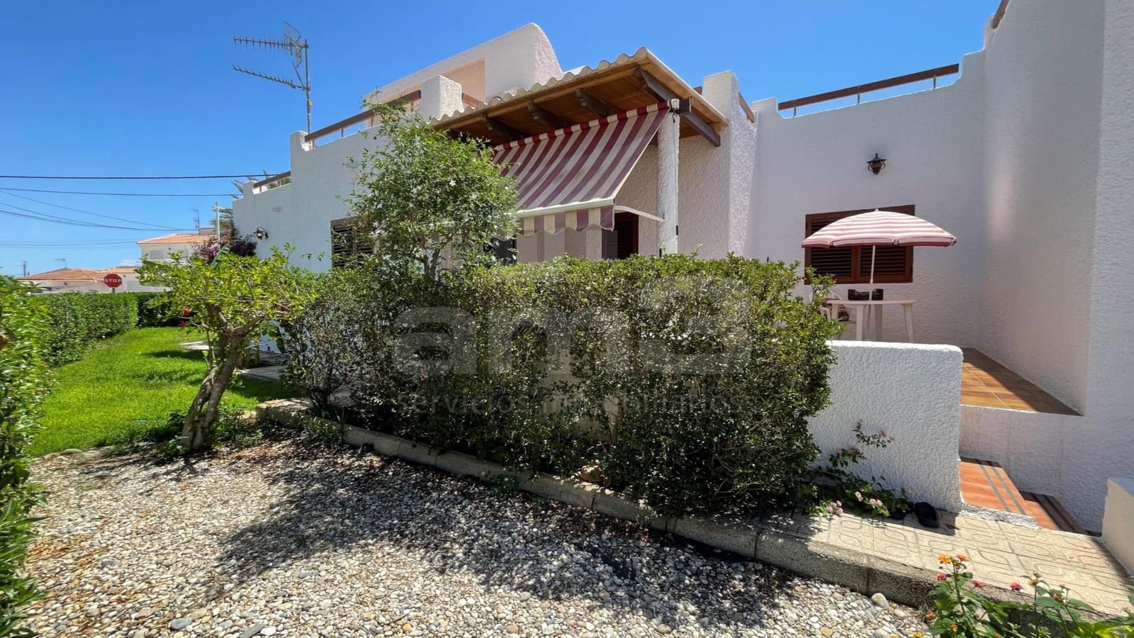 4 Zimmer Villa zu verkaufen in San Juan de los Terreros mit Garage - 485.000 € (Ref: 9440759)