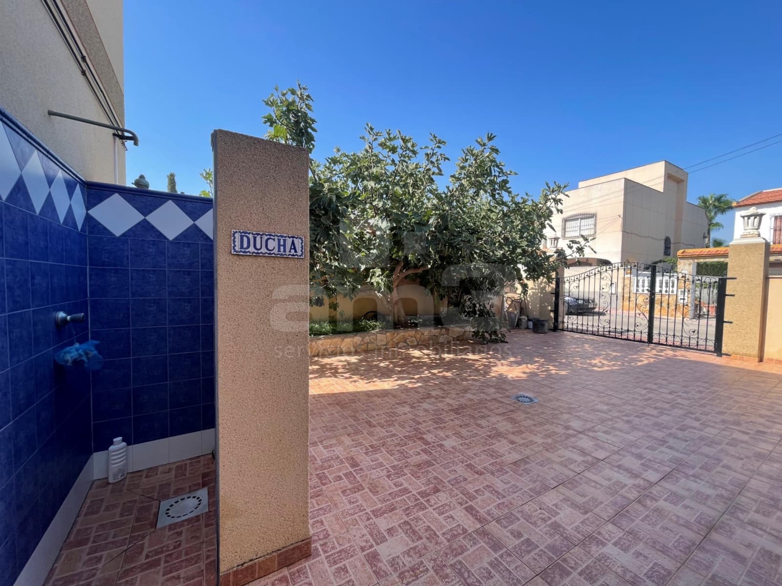 4 slaapkamer Villa te koop in Garrucha met garage - € 450.000 (Ref: 9440760)