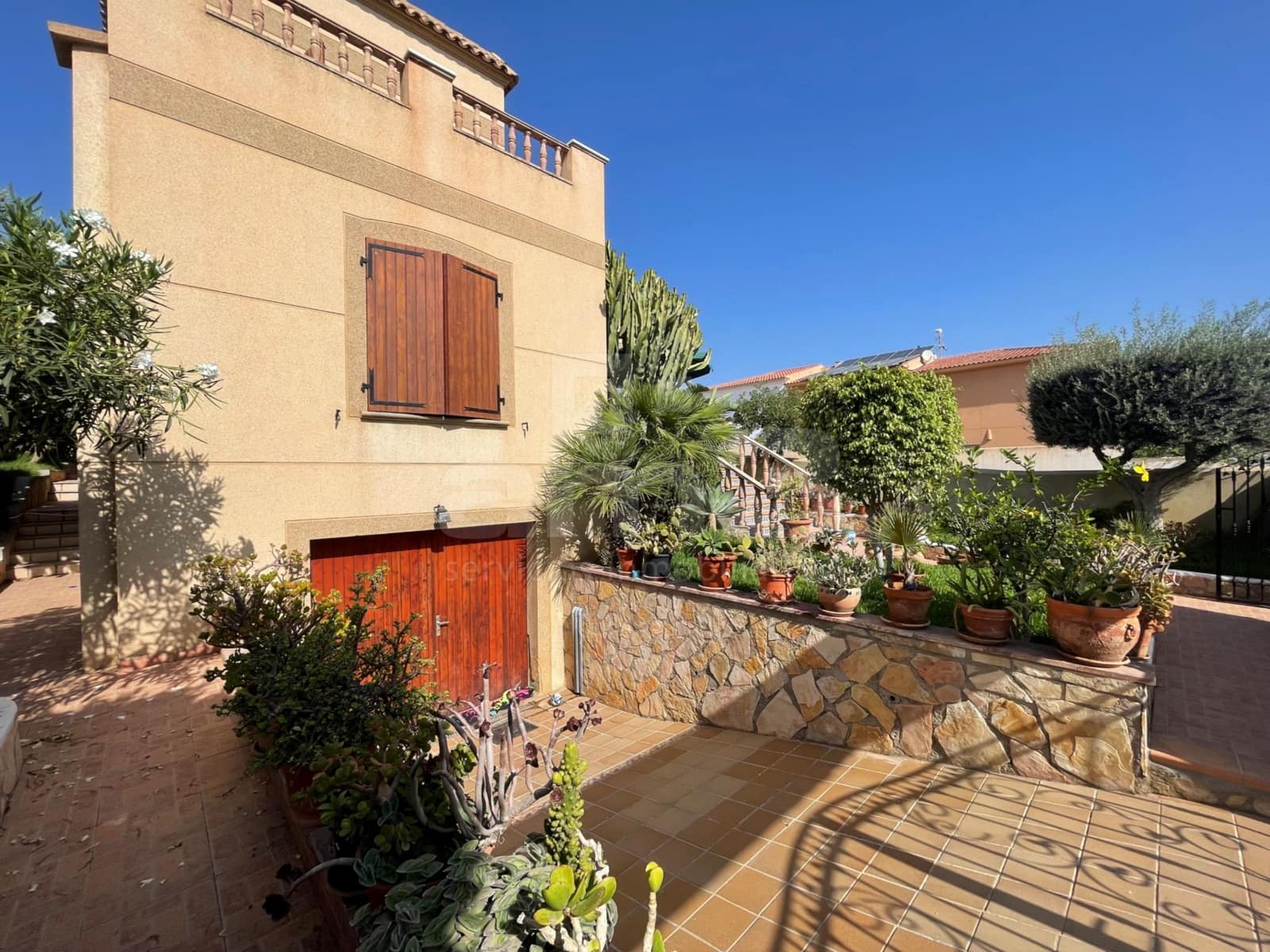 4 slaapkamer Villa te koop in Garrucha met garage - € 450.000 (Ref: 9440760)