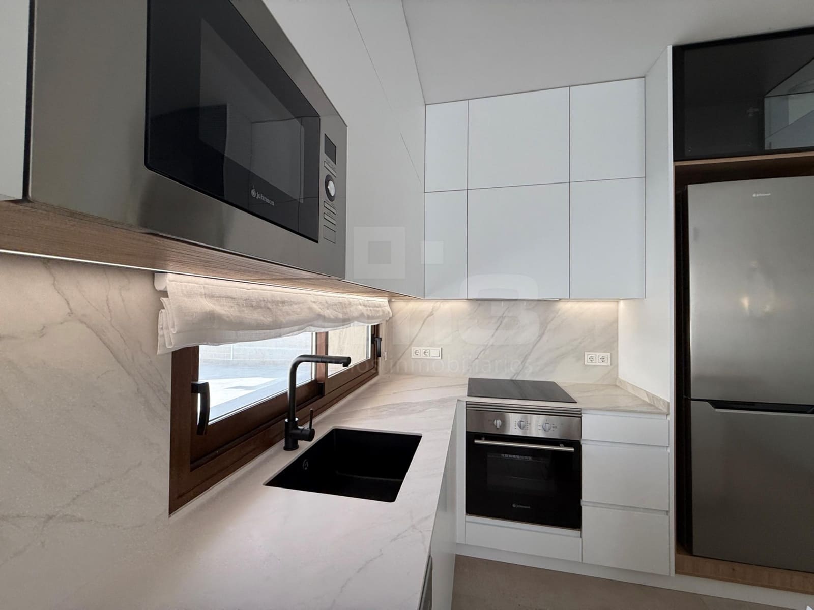 Villa til salgs i Vera med svømmebasseng garasje - € 375 000 (Ref: 9440767)