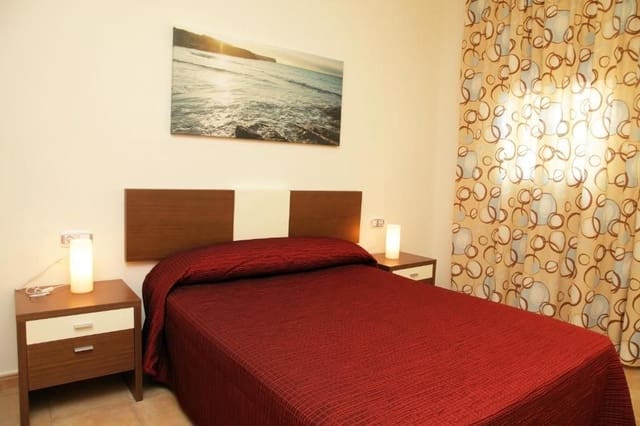 Apartment for sale in Aguilas with garage - € 95,000 (Ref: 9440775)