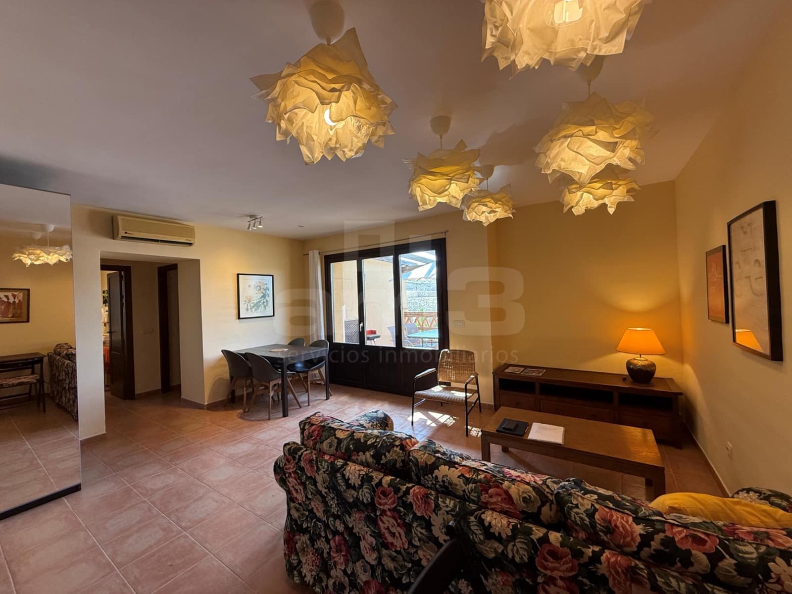 Apartamento de 2 habitaciones en Vera en venta con garaje - 137.000 € (Ref: 9440778)