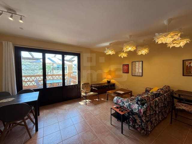 Apartamento de 2 habitaciones en Vera en venta con garaje - 137.000 € (Ref: 9440778)