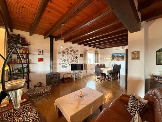 3 soveværelse Villa til salg i Cuevas del Almanzora med garage - € 399.000 (Ref: 9440803)