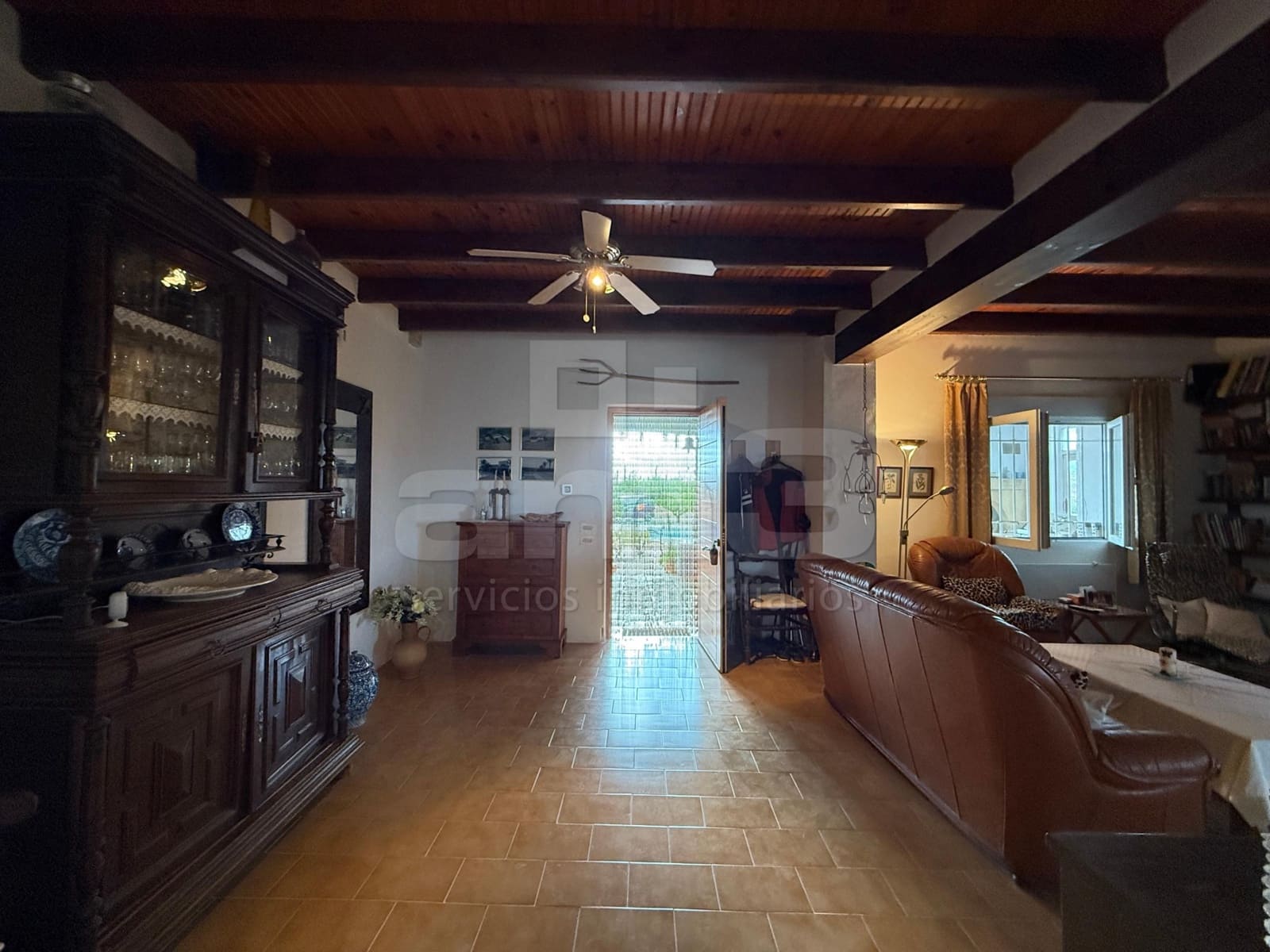 3 bedroom Villa for sale in Cuevas del Almanzora with garage - € 399,000 (Ref: 9440803)