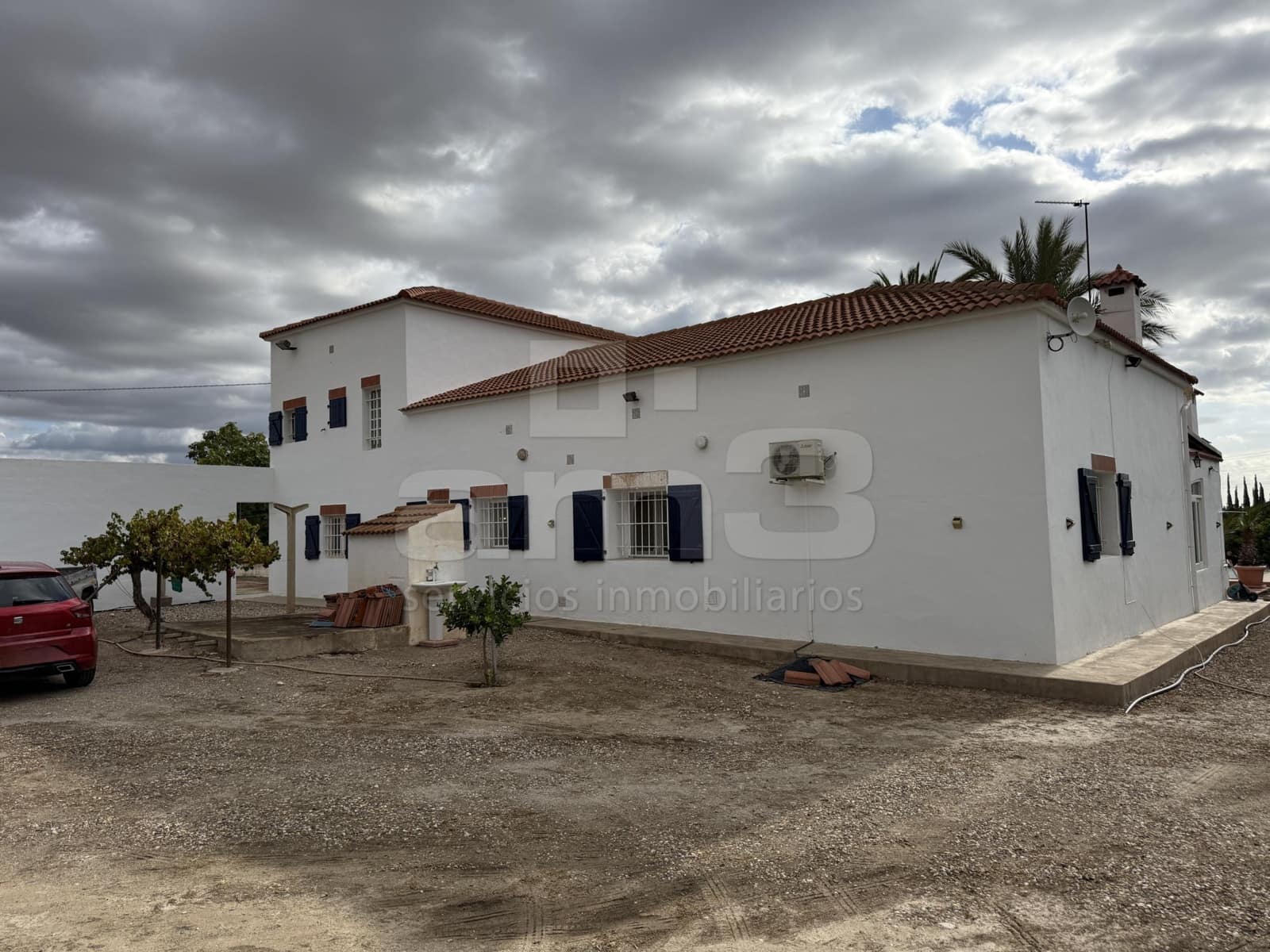 3 bedroom Villa for sale in Cuevas del Almanzora with garage - € 399,000 (Ref: 9440803)