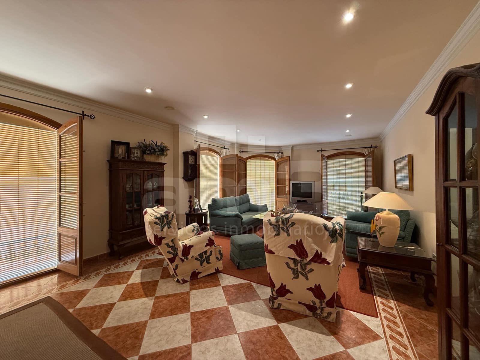 Piso de 5 habitaciones en Vera en venta - 280.000 € (Ref: 9440809)