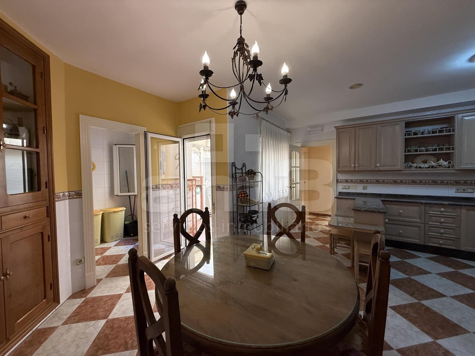 Piso de 5 habitaciones en Vera en venta - 280.000 € (Ref: 9440809)