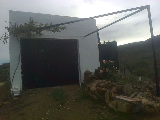 Finka/Dom wiejski na sprzedaż w Lubrín - 240 000 € (Ref: 9446520)