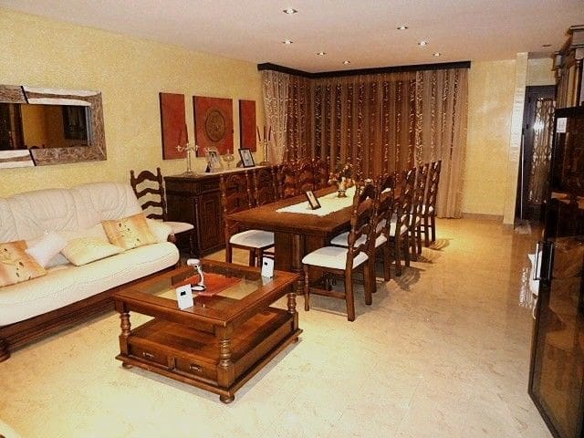 7 slaapkamer Villa te koop in Vera met zwembad garage - € 750.000 (Ref: 9446521)