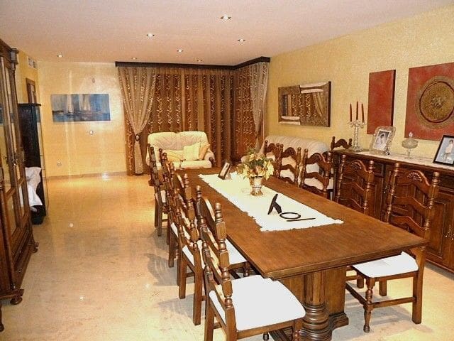 7 slaapkamer Villa te koop in Vera met zwembad garage - € 750.000 (Ref: 9446521)