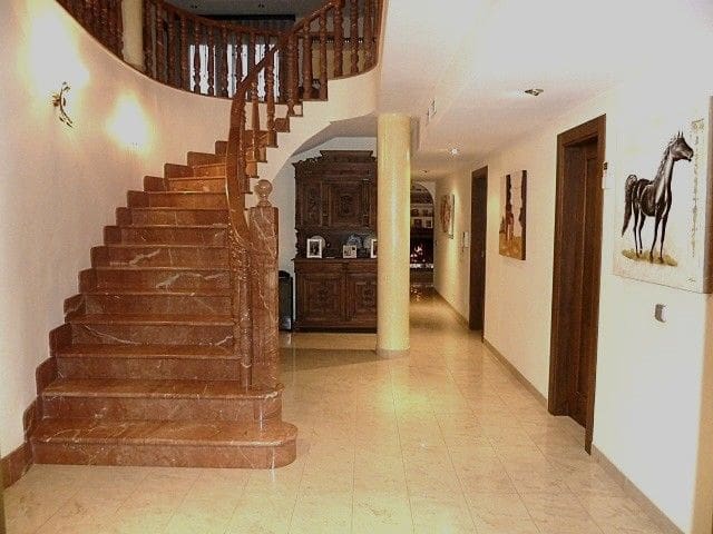 7 slaapkamer Villa te koop in Vera met zwembad garage - € 750.000 (Ref: 9446521)