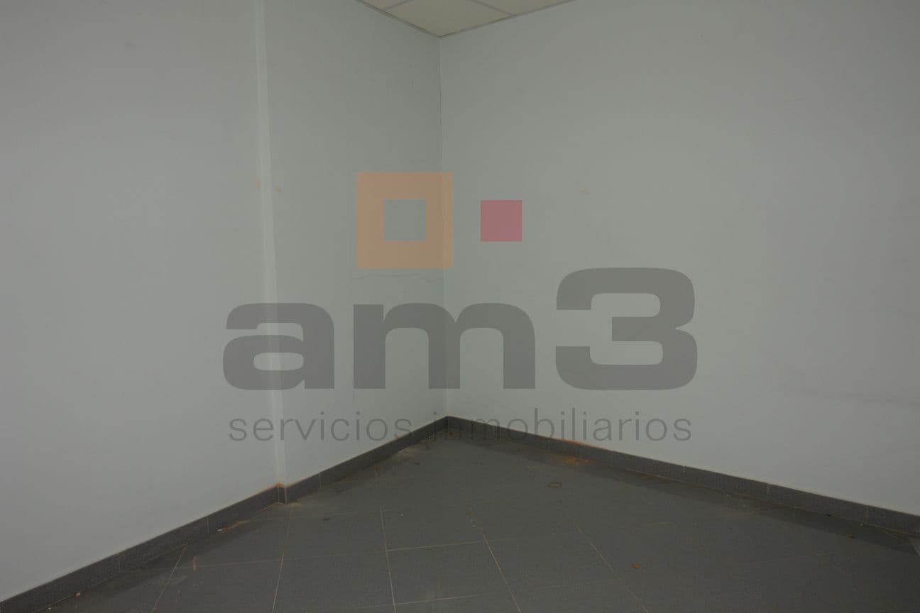 Local Comercial en Vera en alquiler - 1.200 € (Ref: 9446522)
